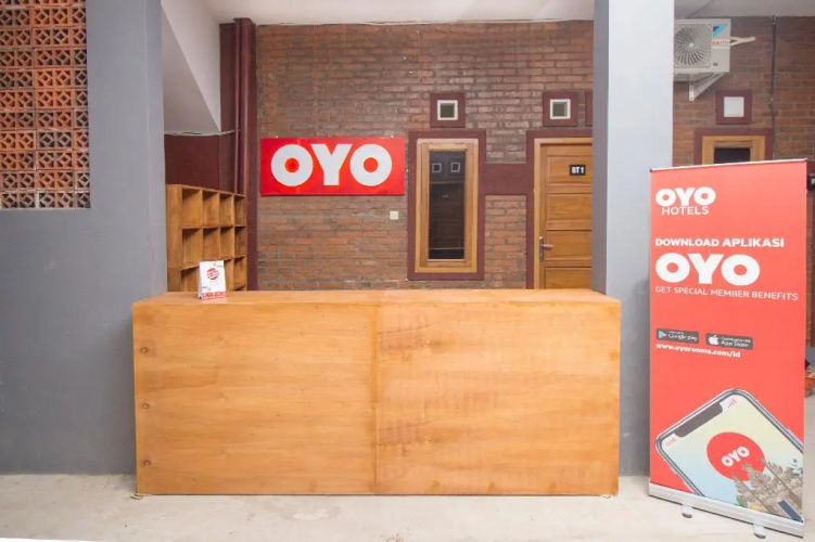 OYO 952 Annisa Syariah Guest House
