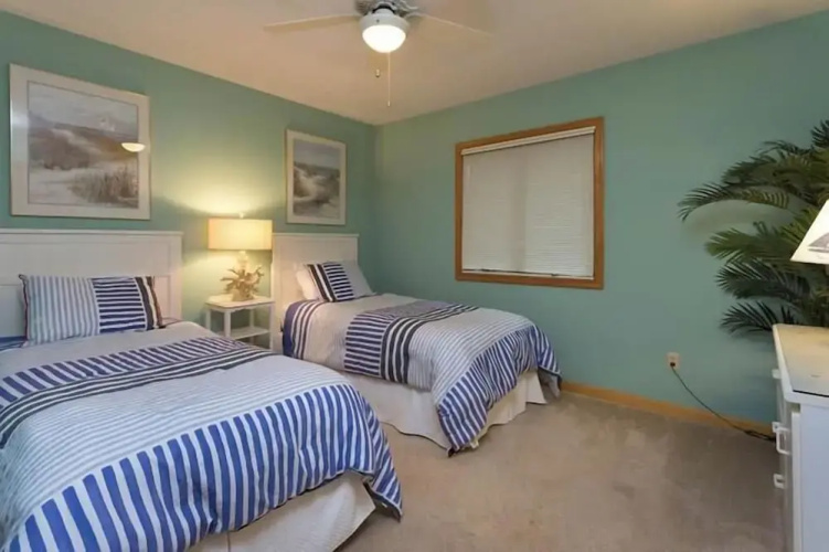 Henlopen Avenue 62