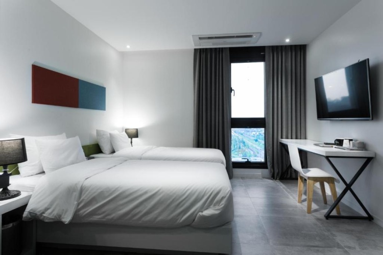 Business Twin room