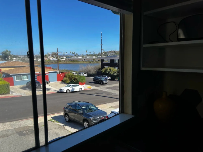 Lakeside Charm in Ocean Beach