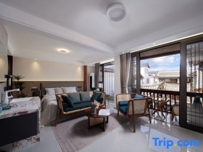 Standard Family room with balcony
