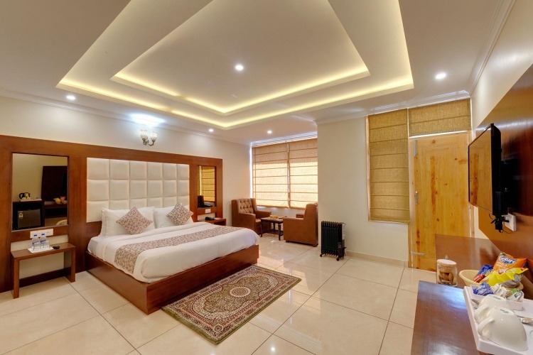 Premium room with balcony