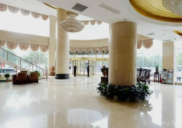 Rebecca Hotel