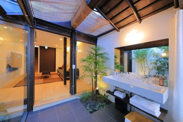 2 Bedrooms Cottage