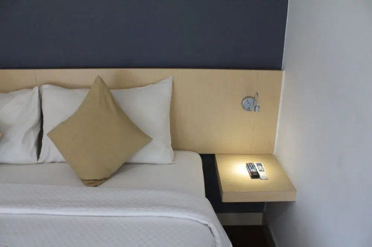 Hotel 88 Embong Malang