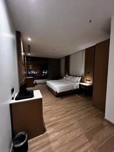 Elegant Hotel
