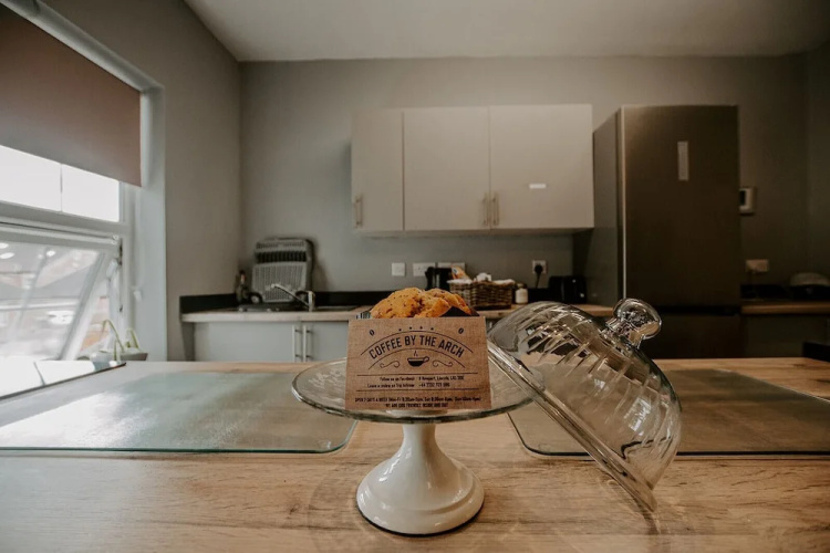 Primrose Apartment