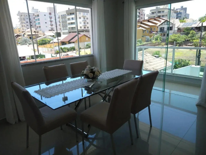 Casa 3 quartos praia de Bombas