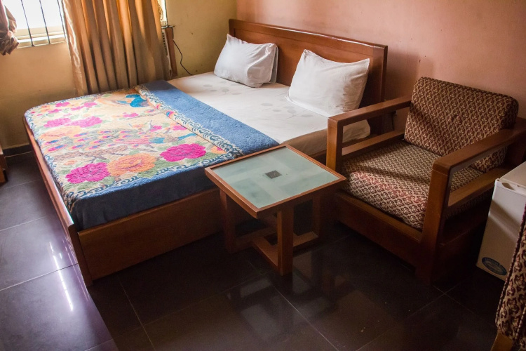 Allonze Hotel