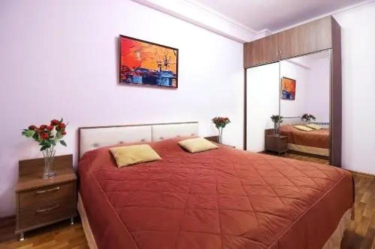 Apartment on Aram street