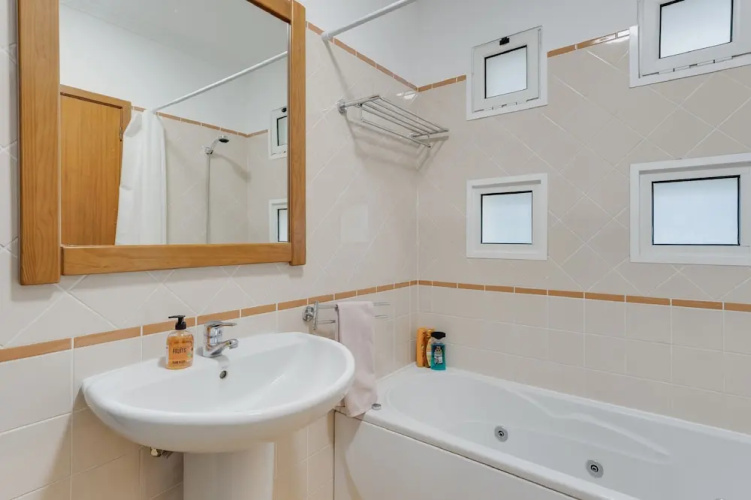 Camara de Lobos Apartment