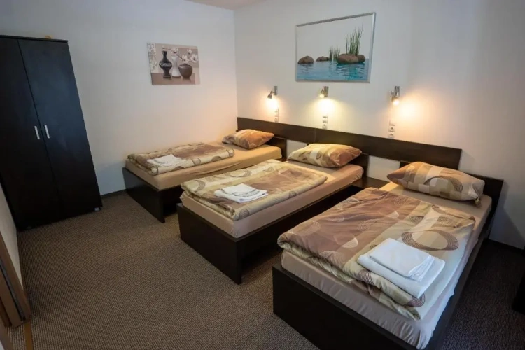Triple room