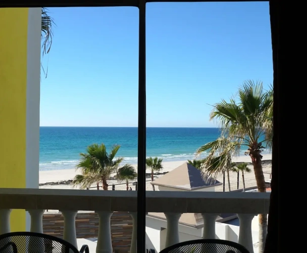 Standard Double room with partial sea view