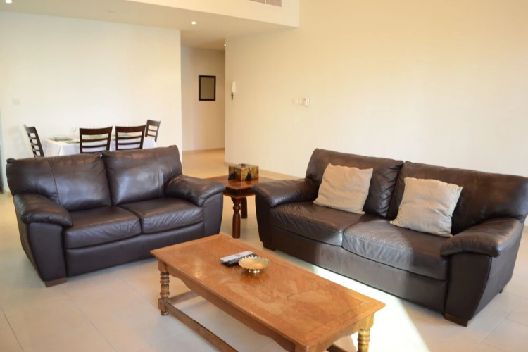 LSE - 1 Bedroom apt with marina view