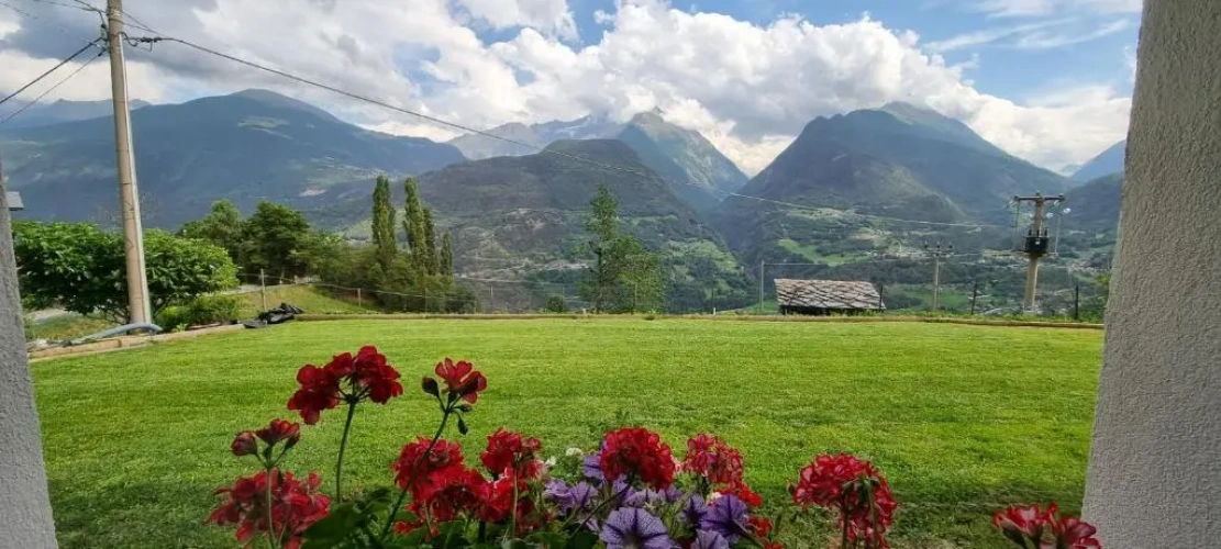 Deluxe Double room with mountain view