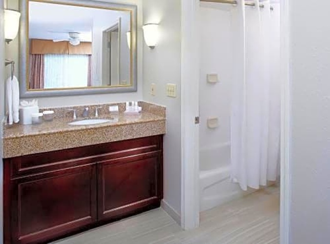 1 Bedroom Suite