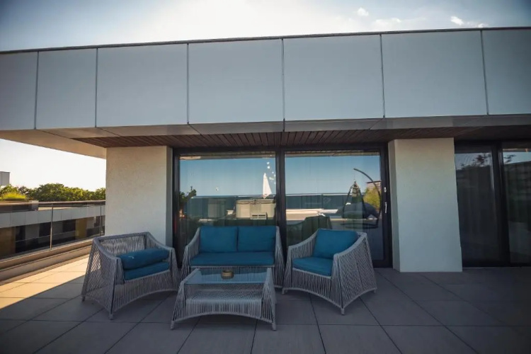 Novum by the sea
