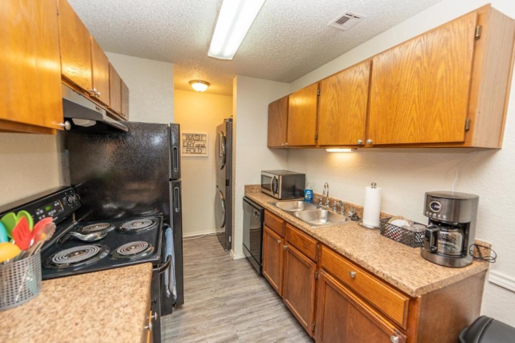 2 Bedrooms Apartment