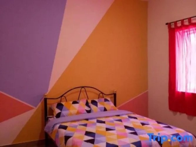 3 Bedrooms Apartment
