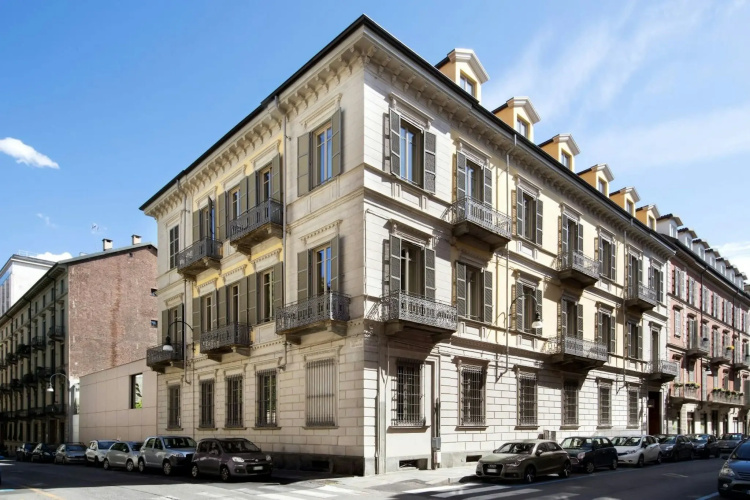 Opera 35 Boutique Hotel
