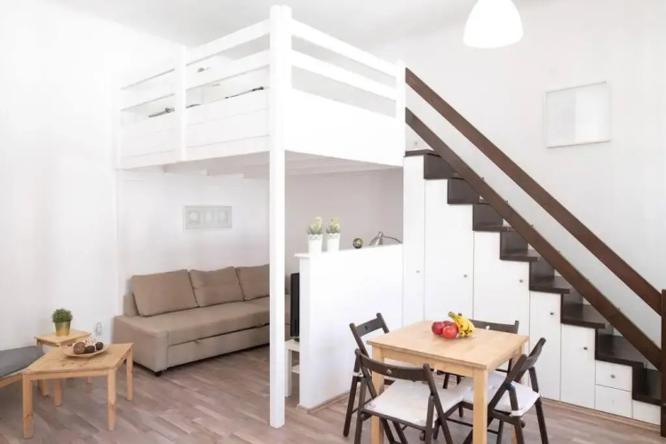 N28 Studio Next To Andrassy Boulevard.