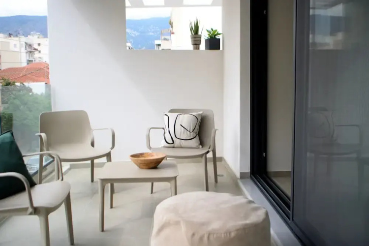 Luaz Suites Volos Center