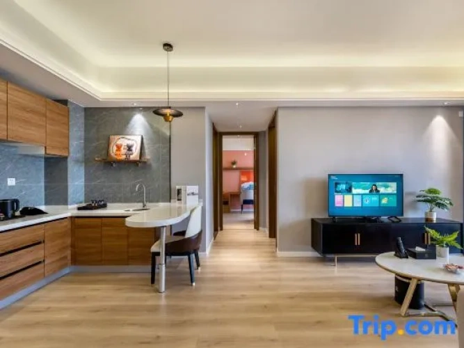 2 Bedrooms Family Suite with balcony