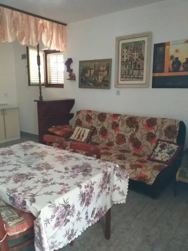 Apartment Antica Ground Floor Sleeps 5