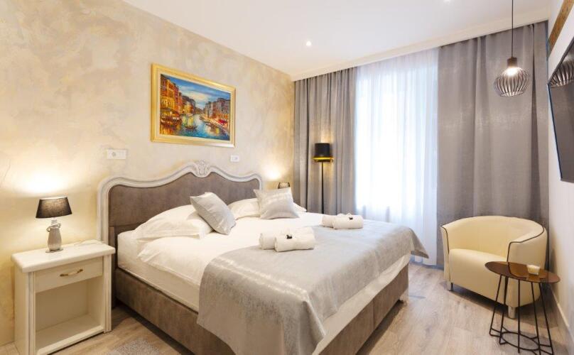 Well Of Life Luxury RoomsOver view