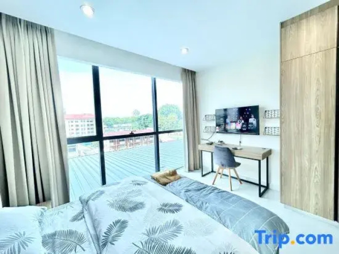 JR Homestay@93 Kozi Square