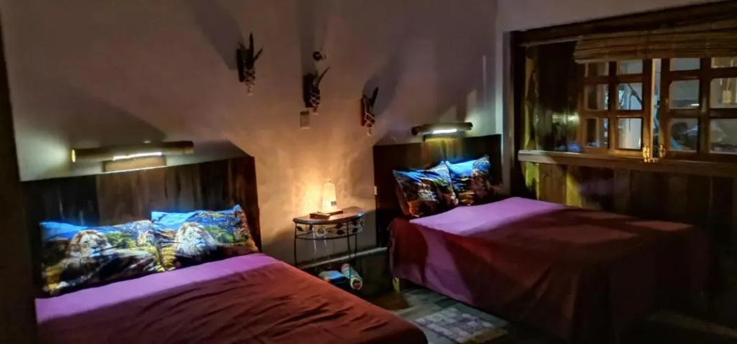 Standard Twin room with garden view