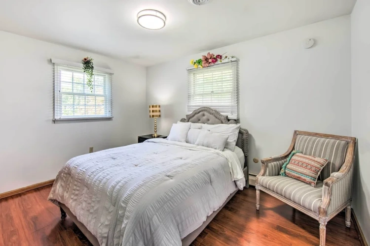 5 Bedrooms Standard room