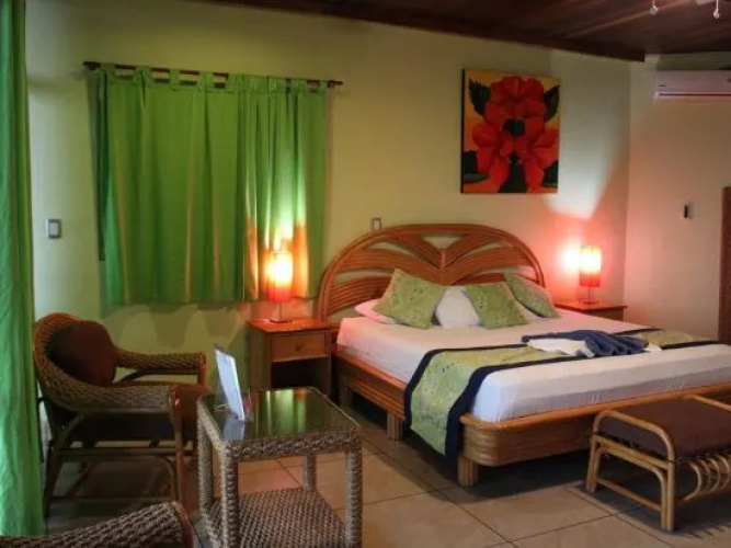 Kayu Hotel