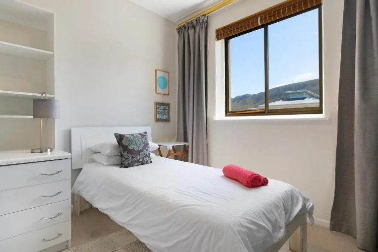 Huis Caput by HostAgents