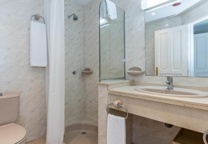 2 Bedrooms Superior Apartment