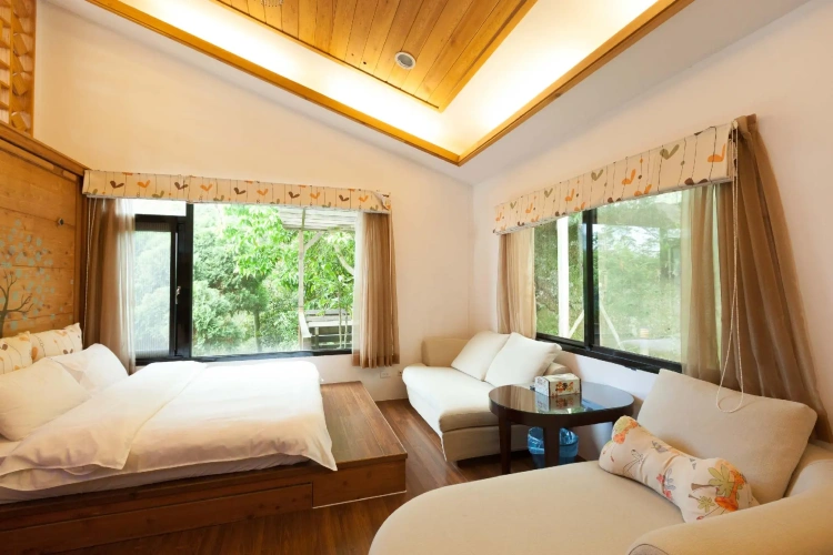 Standard Quadruple room with mountain view