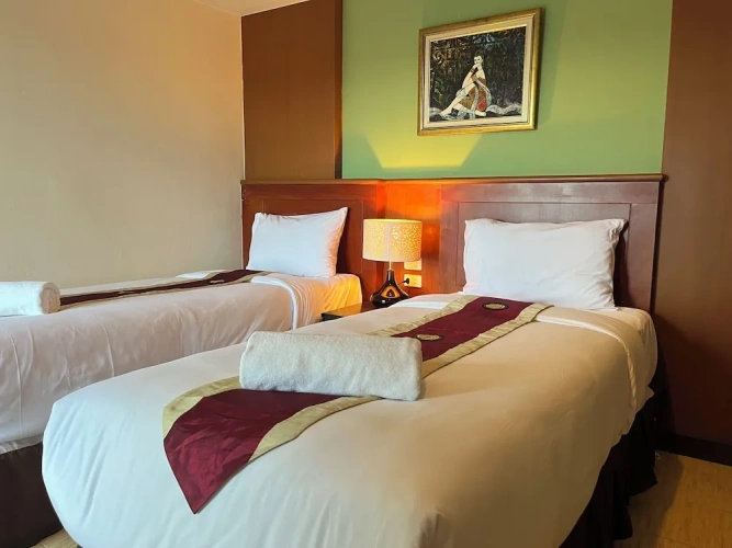 1 Bedroom Standard Twin room with balcony