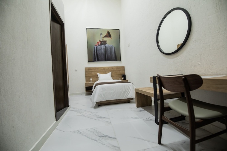 Standard Single room