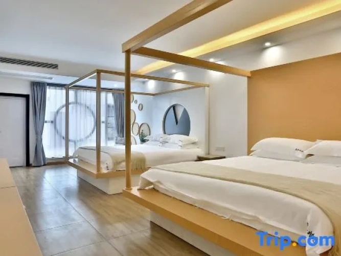 Deluxe Double Family room