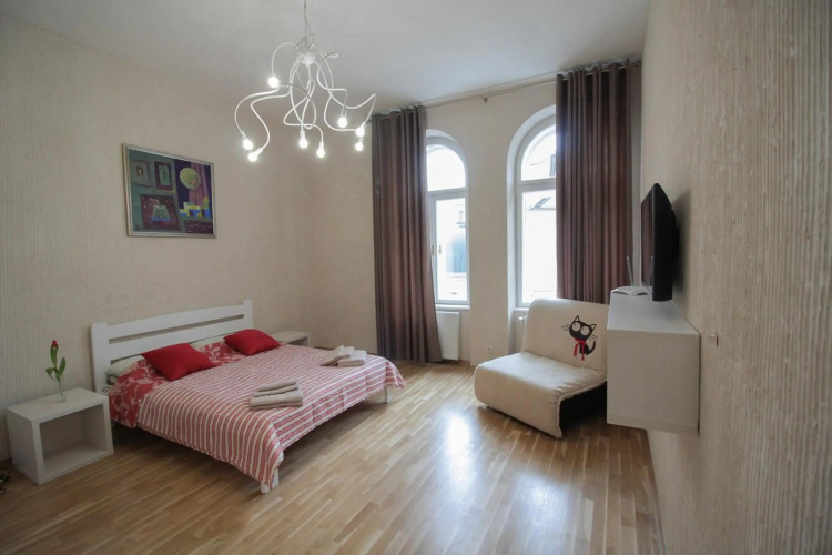 Cathedral Apartment