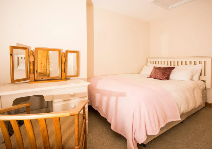 Peterstone Court