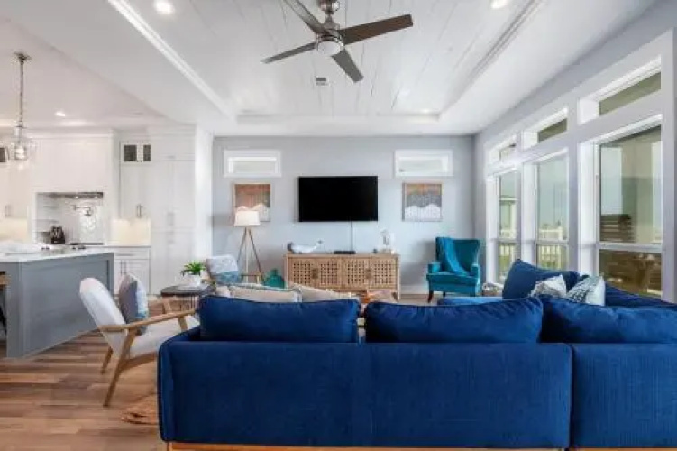 Ez Come Ez Geaux 4 Bedroom Home by Redawning