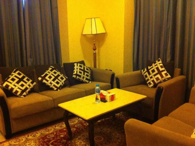 Safari Hotel