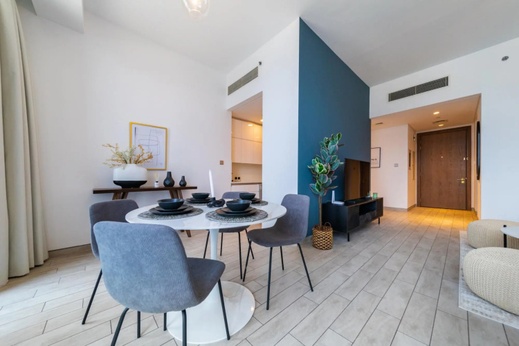 DXB - The Atria Residences - 2007 - DT