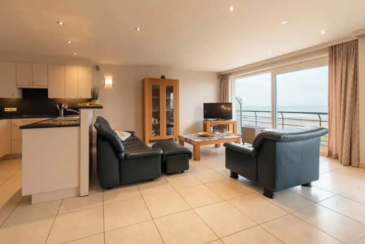 Apartment in Middelkerke With Stunning Views