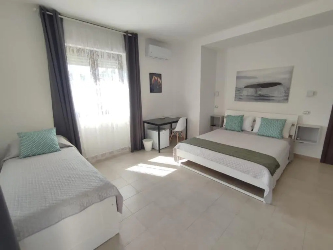 Cristian rooms