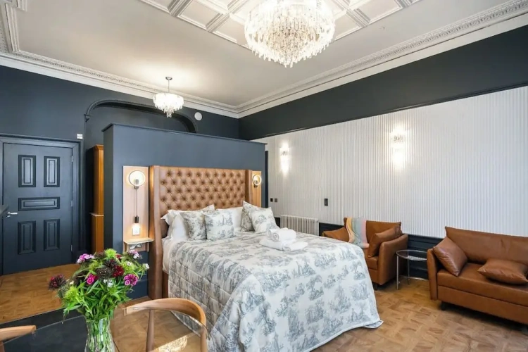 Superior Suite