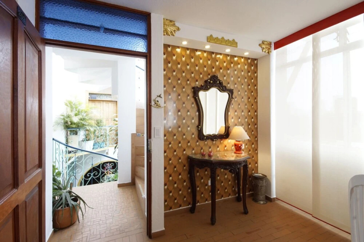 Romantic Suite, San Antonio Cali