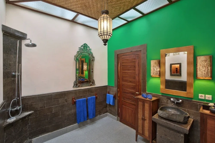 2 Bedrooms Standard Double Family room with partial sea view