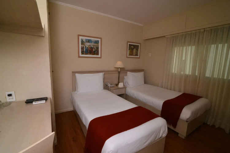 Sunset Beach Hotel